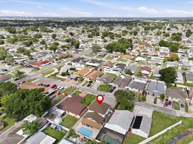 6611 N HALE AVENUE, Tampa, FL 33614
