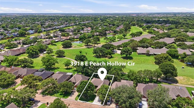 3918 E Peach Hollow Circle, Pearland, TX 77584