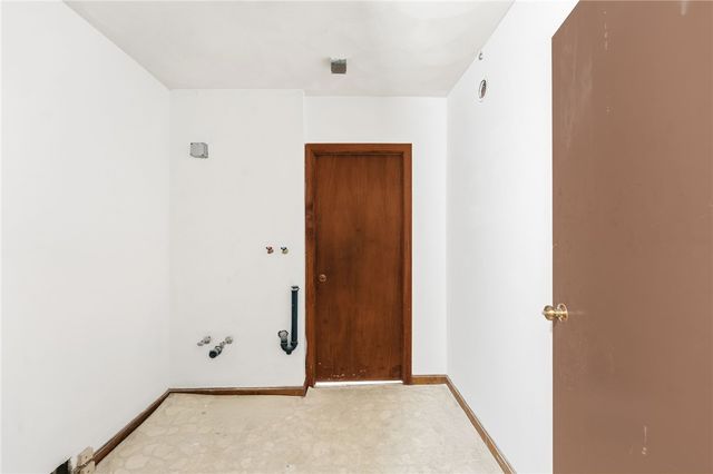 1060 Main Street, West Warwick, RI 02893