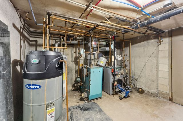 1060 Main Street, West Warwick, RI 02893