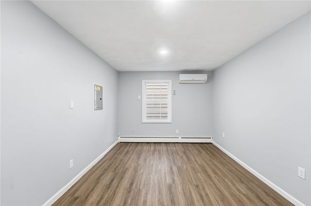 1060 Main Street, West Warwick, RI 02893