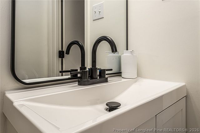 1941 Shiloh Drive, Fayetteville, NC 28304