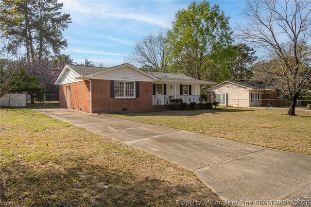 1941 Shiloh Drive, Fayetteville, NC 28304