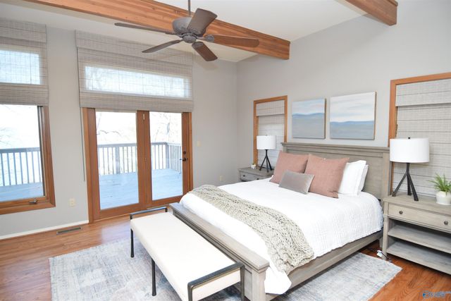 1513 Amber Lane, Guntersville, AL 35976