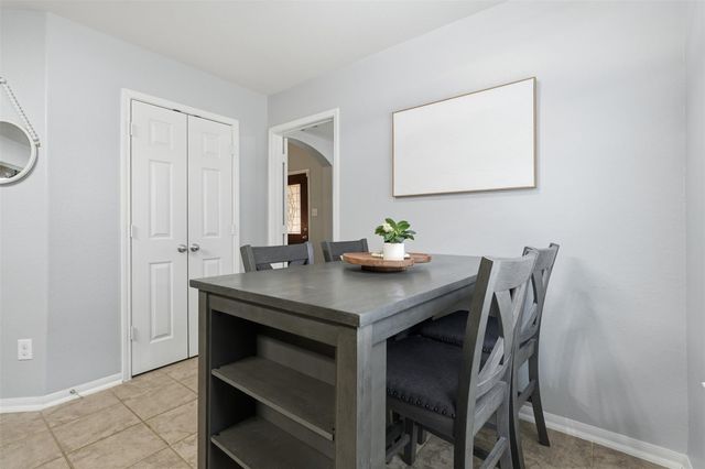 1202 Quarterhorse Drive, Alvin, TX 77511