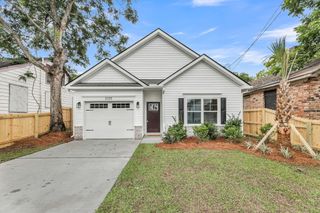 2025 Riverview Avenue, North Charleston, SC 29405