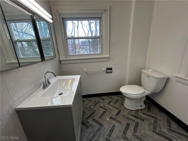 431 Noah Avenue, Akron, OH 44320