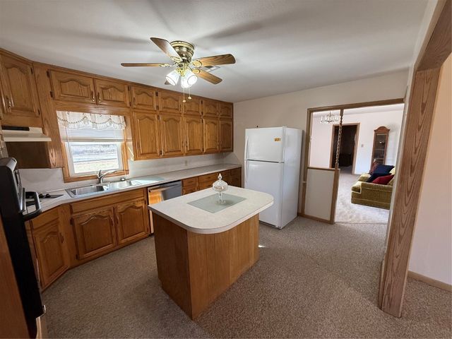 9821 Musson Road, Meeker, OK 74855