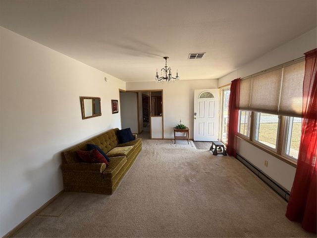 9821 Musson Road, Meeker, OK 74855