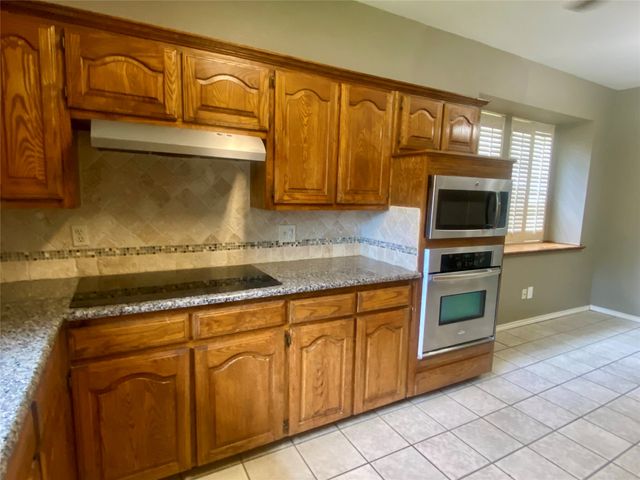 4123 Lawngate Drive, Dallas, TX 75287