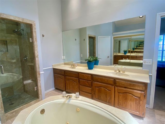 4123 Lawngate Drive, Dallas, TX 75287