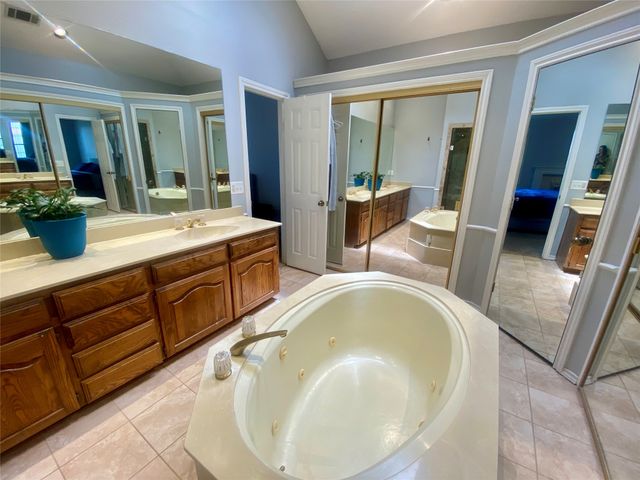 4123 Lawngate Drive, Dallas, TX 75287