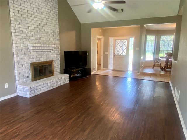 4123 Lawngate Drive, Dallas, TX 75287