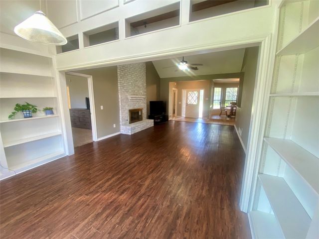 4123 Lawngate Drive, Dallas, TX 75287