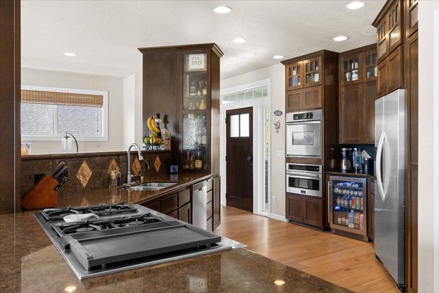 4316 Vineyard Terrace, Medford, OR 97504