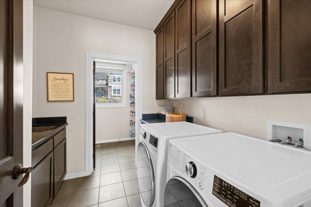 4316 Vineyard Terrace, Medford, OR 97504