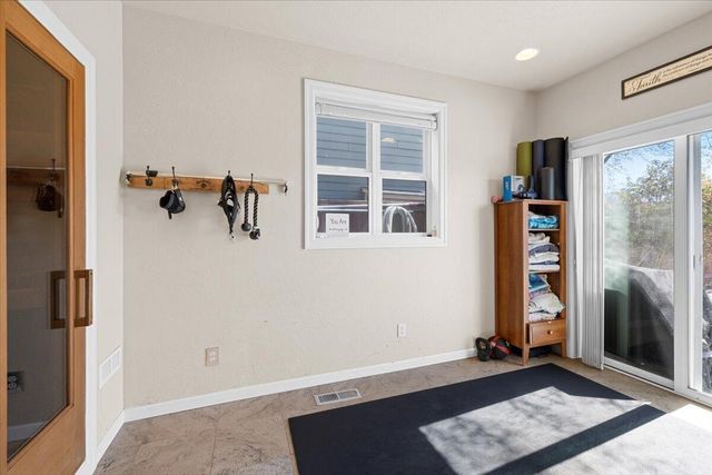 4316 Vineyard Terrace, Medford, OR 97504