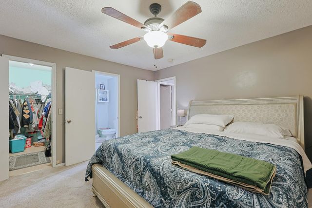 323 Roughbark Dr., Andrews, SC 29510