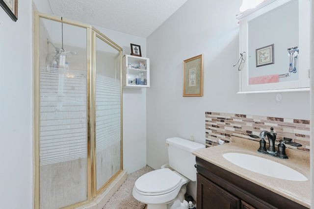 323 Roughbark Dr., Andrews, SC 29510