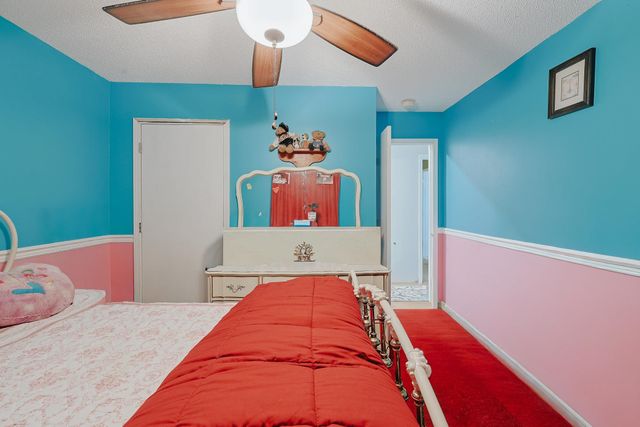 323 Roughbark Dr., Andrews, SC 29510
