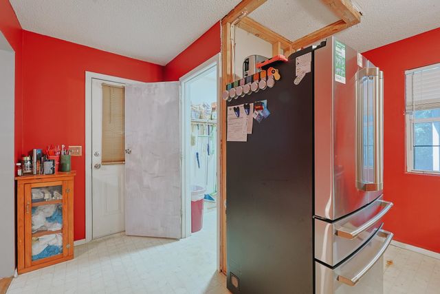323 Roughbark Dr., Andrews, SC 29510