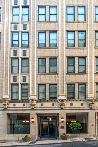 700 Church St Apt 205, Nashville, TN 37203