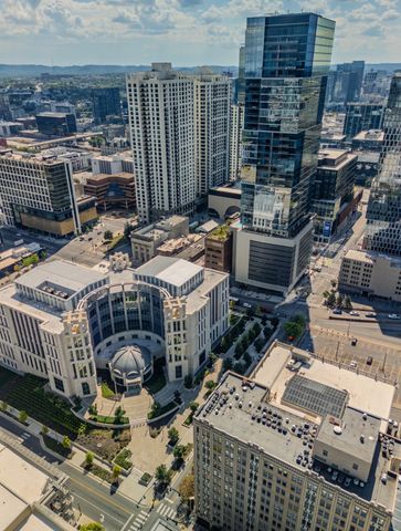 700 Church St Apt 205, Nashville, TN 37203