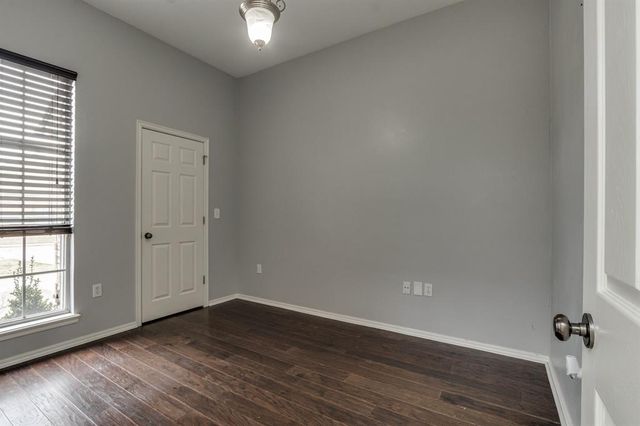 605 Kelsi Drive, Moore, OK 73160