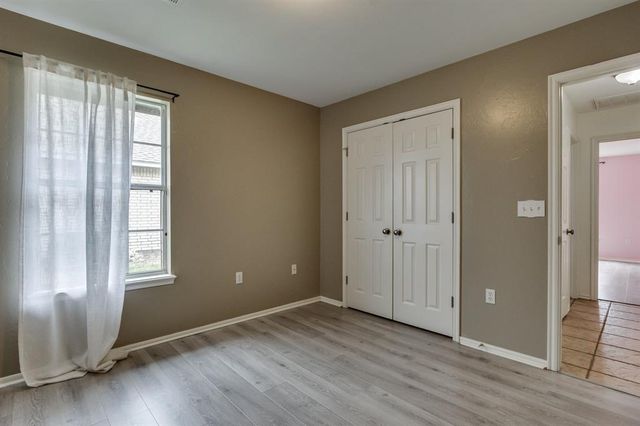 605 Kelsi Drive, Moore, OK 73160