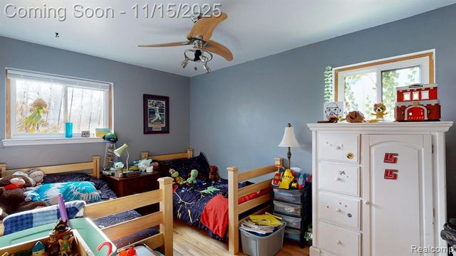 206 Wellington Crescent, Mount Clemens, MI 48043