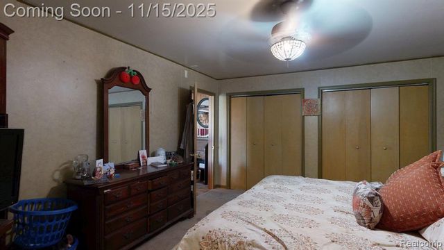 206 Wellington Crescent, Mount Clemens, MI 48043