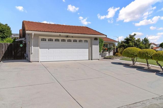 1163 Bendmill Way, San Jose, CA 95121