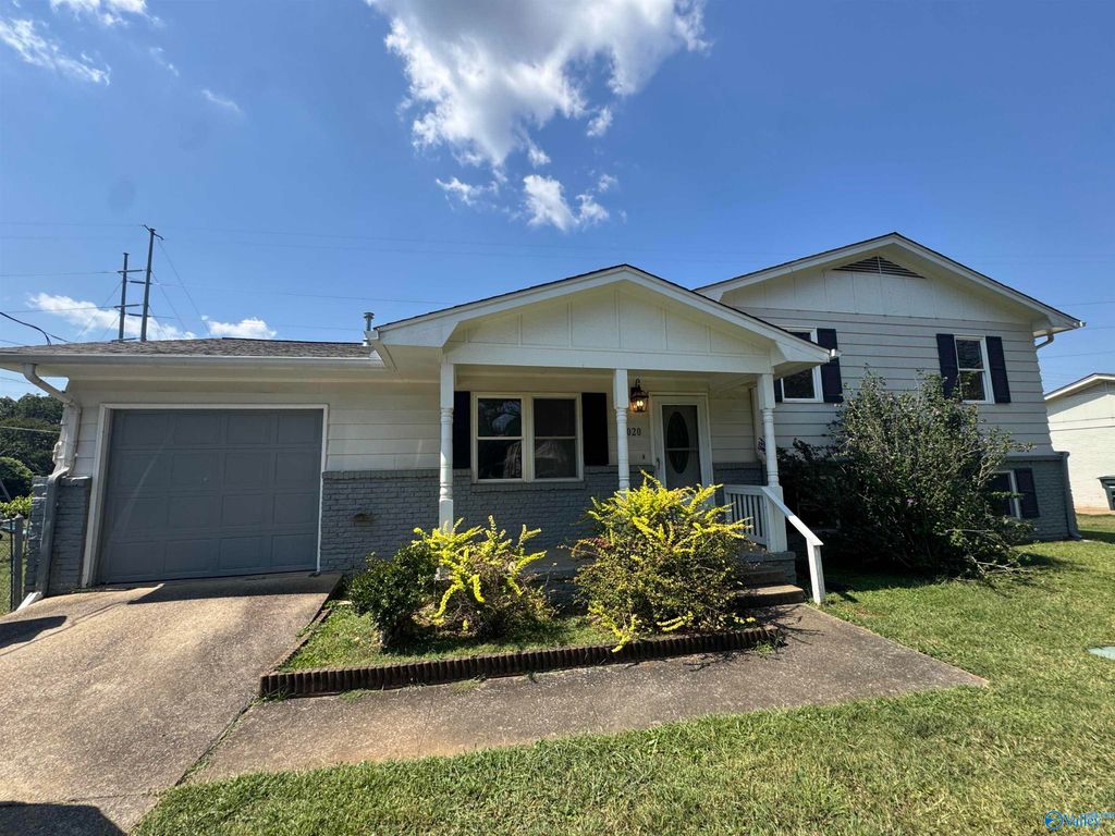 10020 Strong Drive, Huntsville, AL 35803