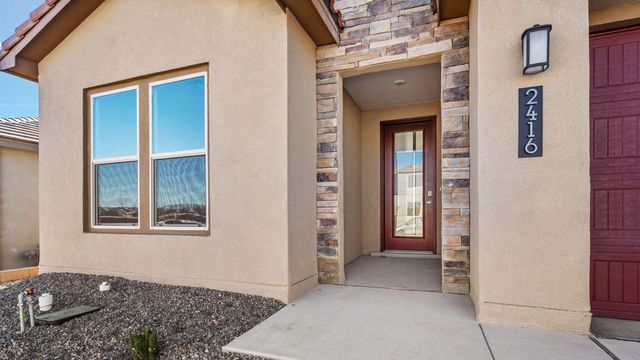 2416 Marble Avenue NE, Rio Rancho, NM 87144