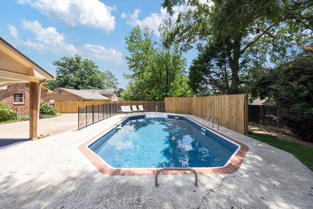 5715 Canterbury Drive, Columbus, GA 31909