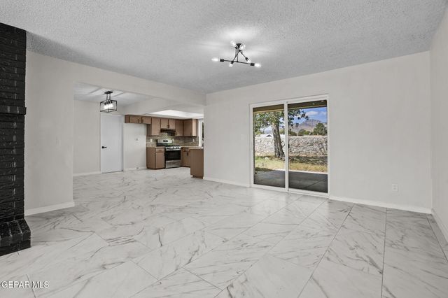 4700 ROUND ROCK Drive, El Paso, TX 79924