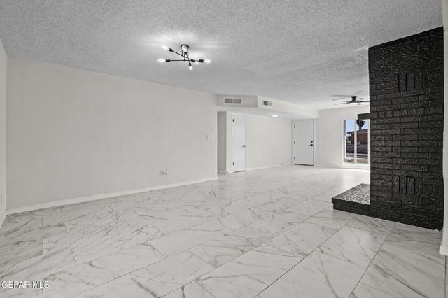 4700 ROUND ROCK Drive, El Paso, TX 79924