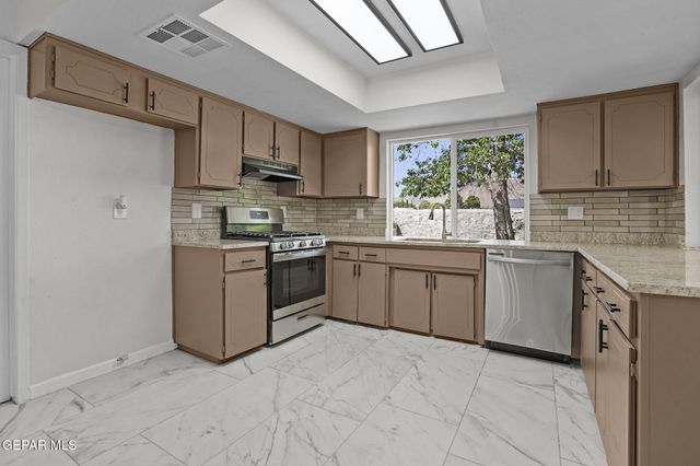 4700 ROUND ROCK Drive, El Paso, TX 79924