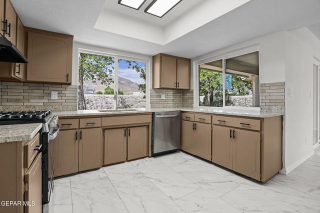 4700 ROUND ROCK Drive, El Paso, TX 79924