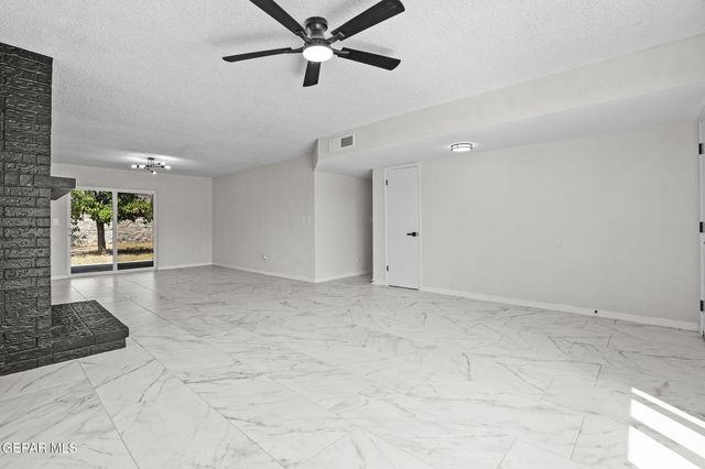 4700 ROUND ROCK Drive, El Paso, TX 79924