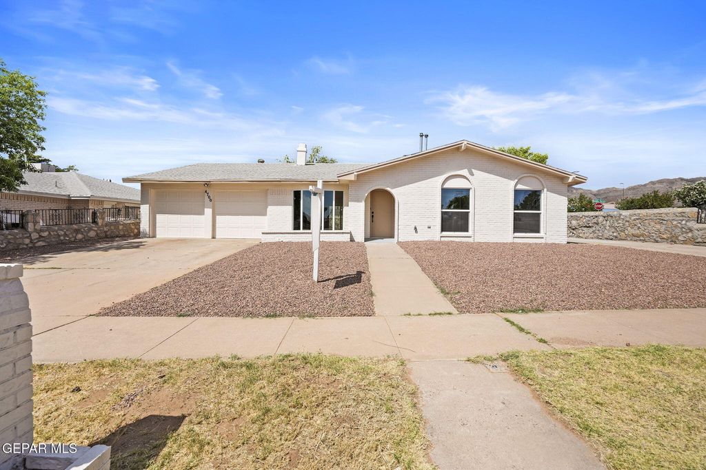 4700 ROUND ROCK Drive, El Paso, TX 79924