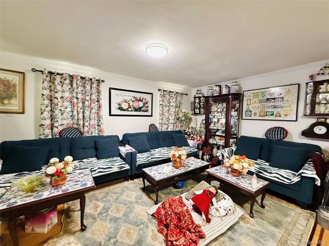 2154 Haight Avenue, Bronx, NY 10461