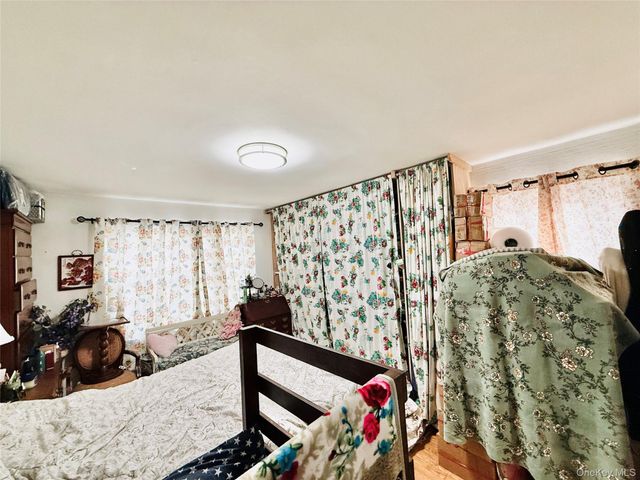 2154 Haight Avenue, Bronx, NY 10461