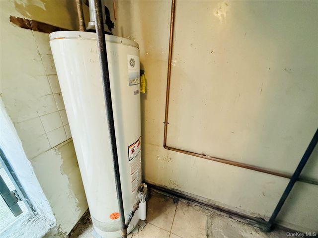 2154 Haight Avenue, Bronx, NY 10461