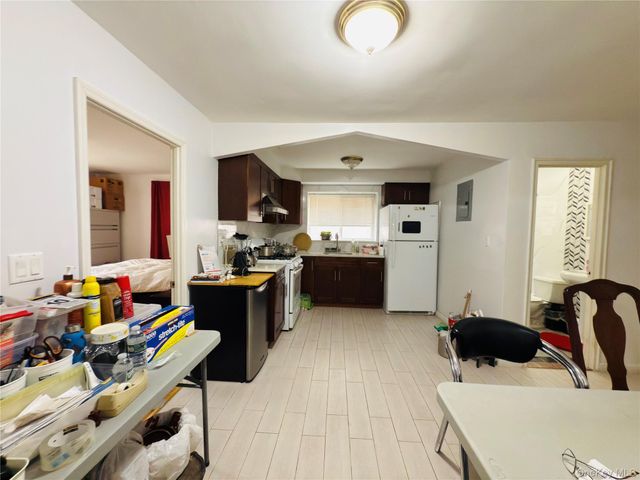 2154 Haight Avenue, Bronx, NY 10461