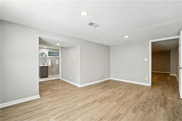 709 W 28th Street, Independence, MO 64050