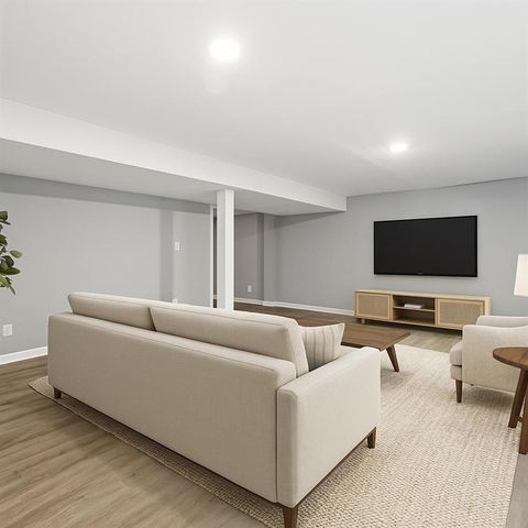 709 W 28th Street, Independence, MO 64050