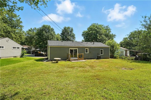 709 W 28th Street, Independence, MO 64050