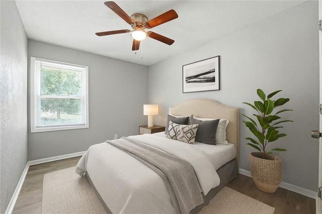 709 W 28th Street, Independence, MO 64050