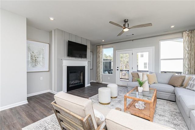 3286 Basil Oak Drive, Powder Springs, GA 30127